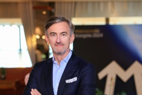 111 v2  FitMaxWzkzMCwzMzZd