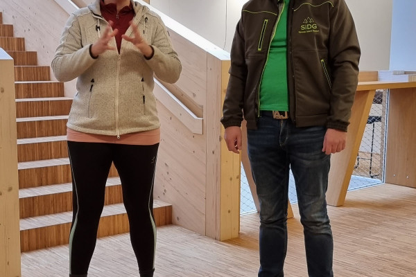 Obljuba s kongresa sadimo drevesa14